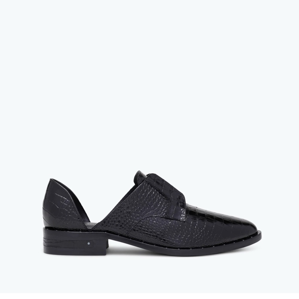 Freda Salvador D’Orsay Oxford Black Embossed Croc size 10